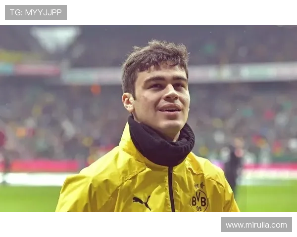 德甲最年轻16岁新星登场